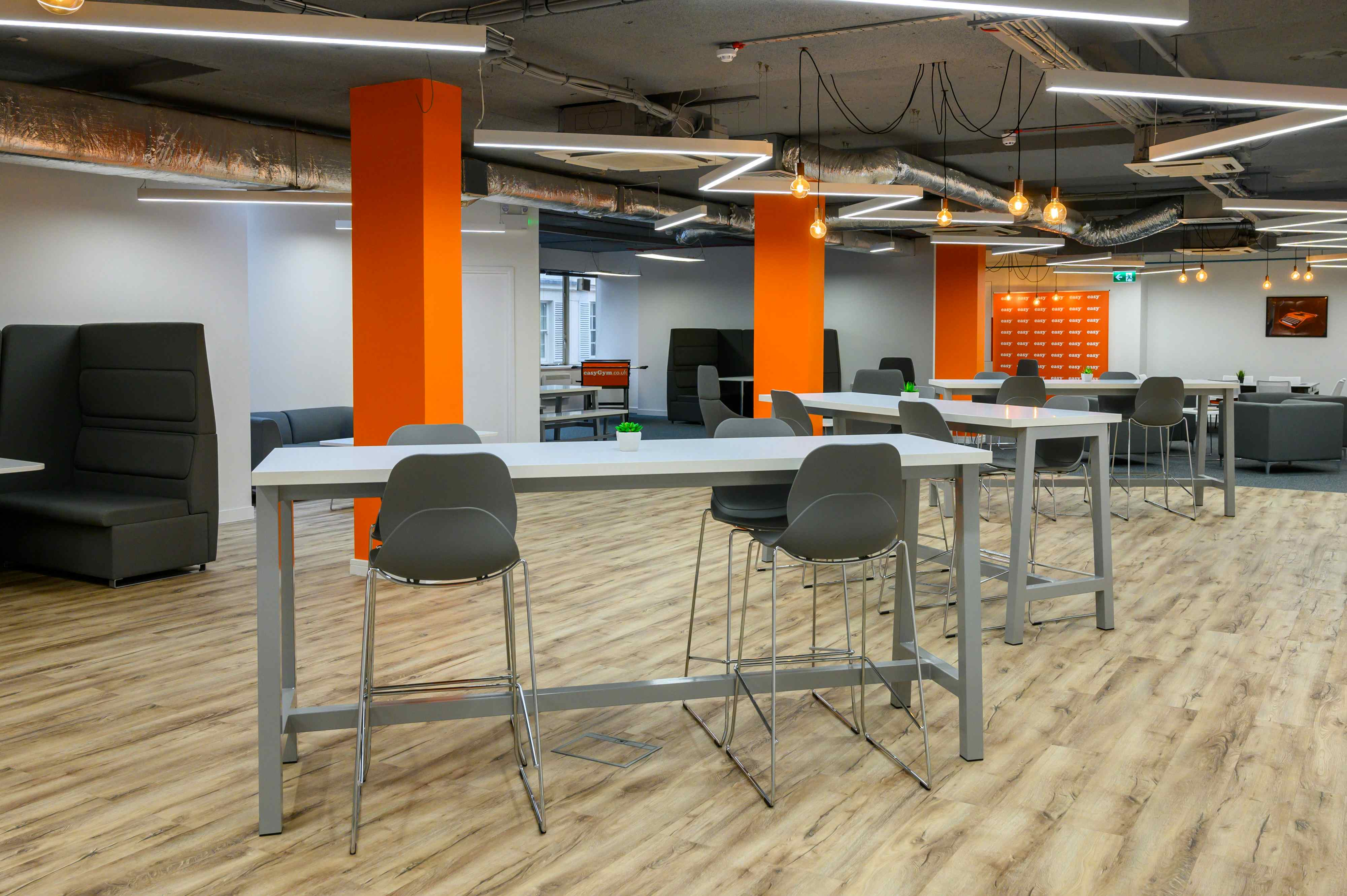 Networking space, easyHub Chelsea